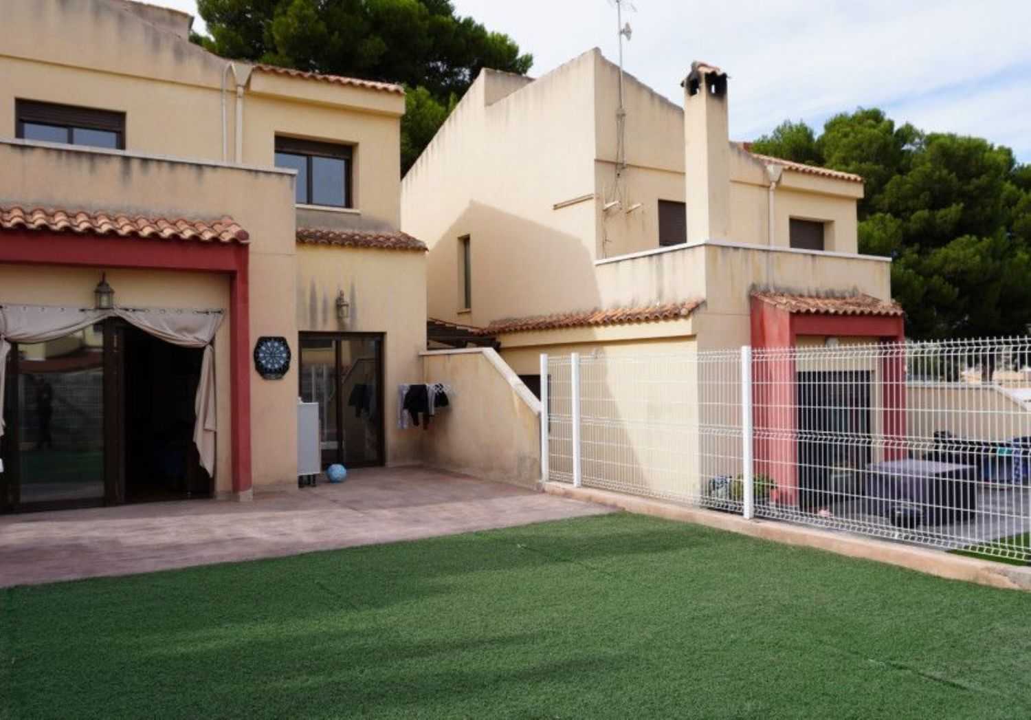 Talo sisään Monóvar, Comunidad Valenciana 12369567