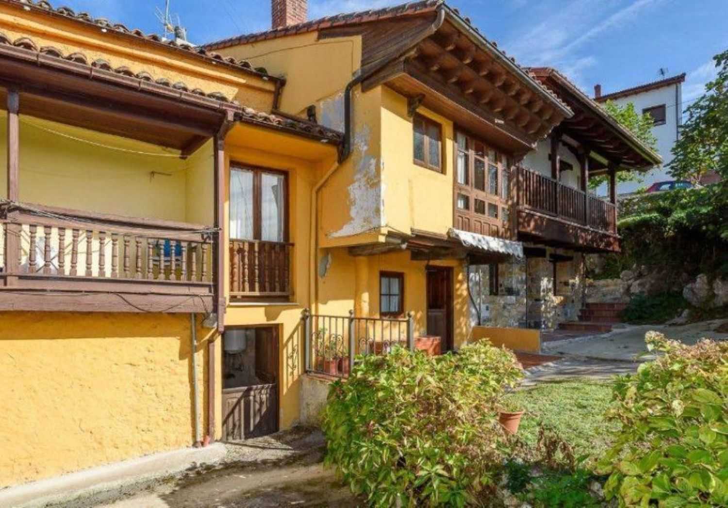 House in Ceceda, Principado de Asturias 12369631