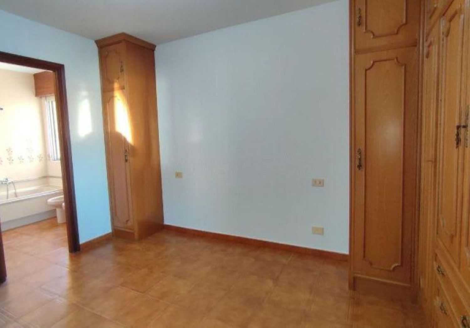 Condominium in Rianxo, Galicia 12369770