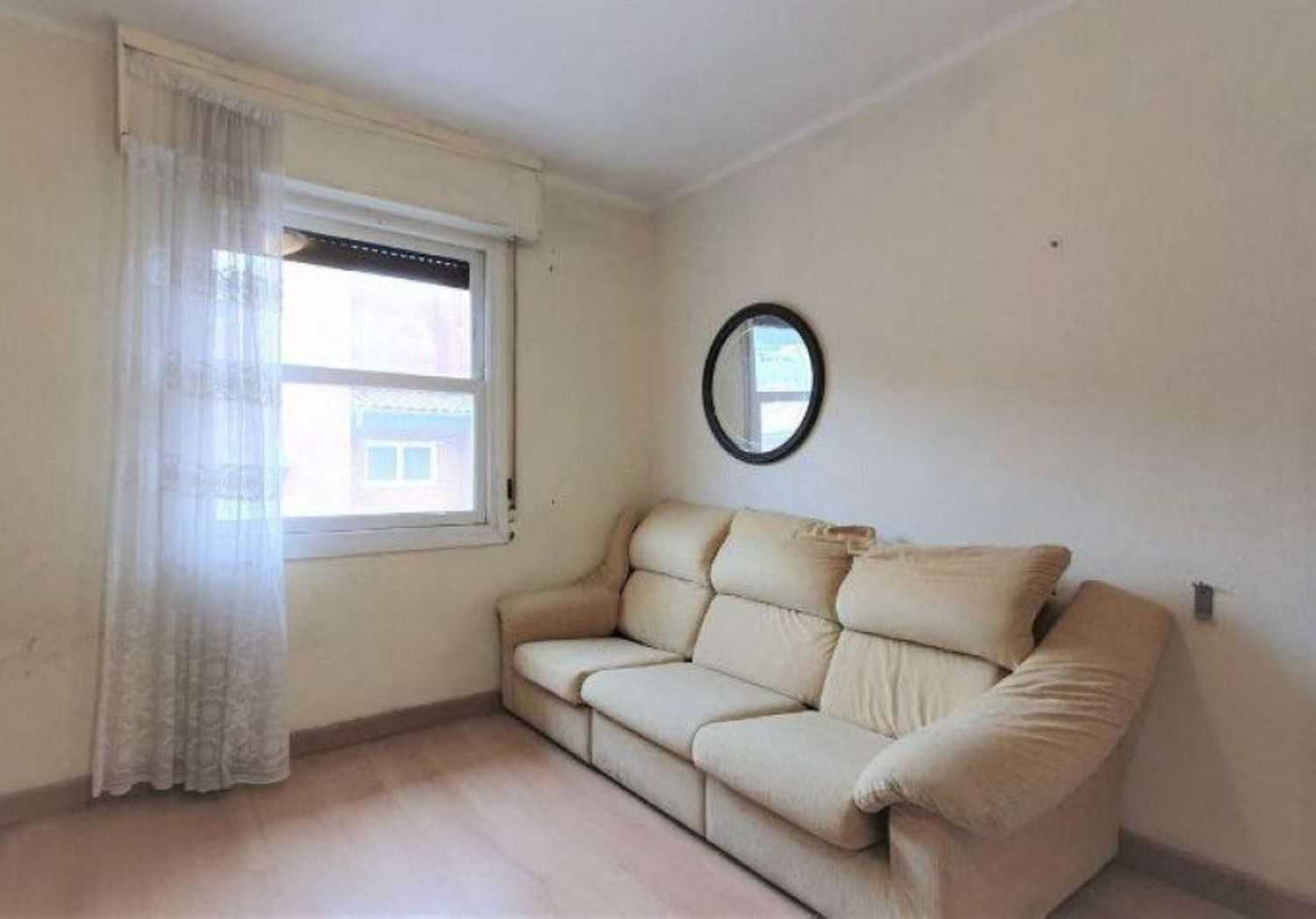 公寓 在 Aracaldo, Basque Country 12369935