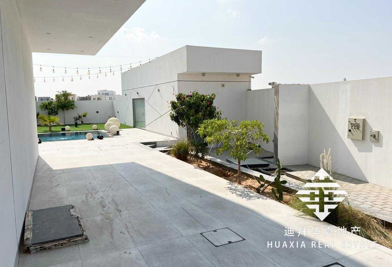жилой дом в Al Aweer, Dubai 12370179
