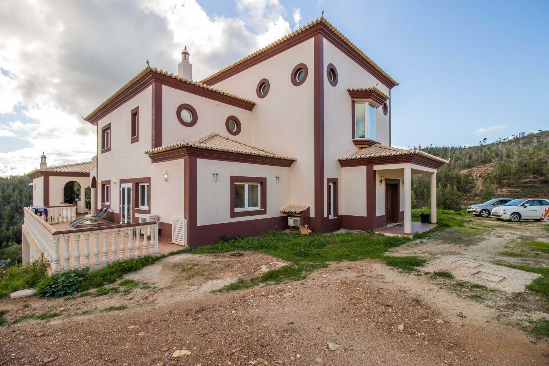 Dom w Silves, Faro District 12371443