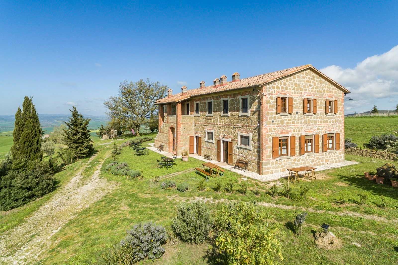 rumah dalam Pienza, Tuscany 12372062