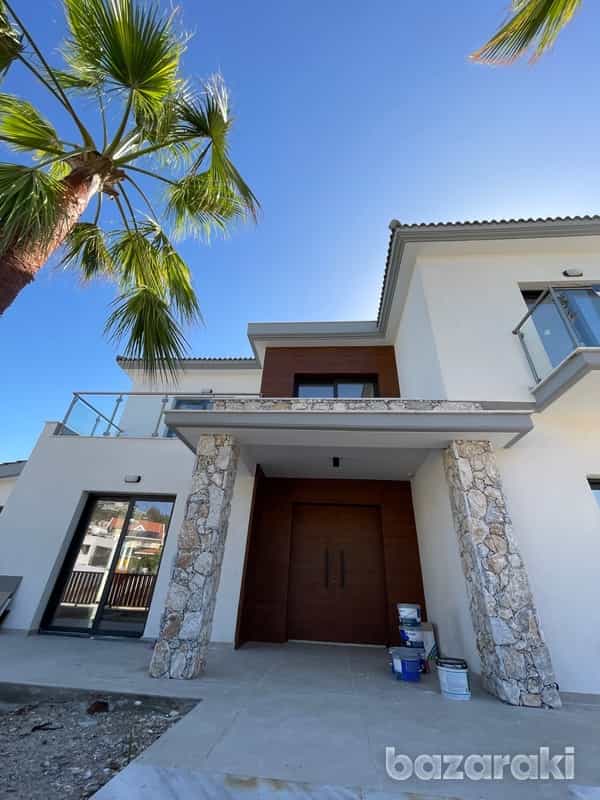 Huis in Pyrgos, Larnaca 12372348