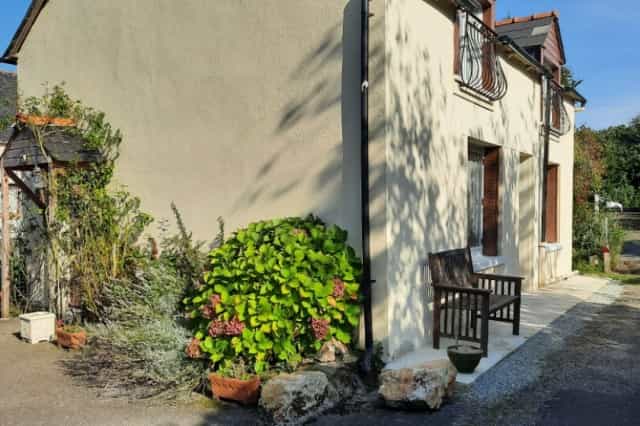 Rumah di Le Cambout, Brittany 12372546