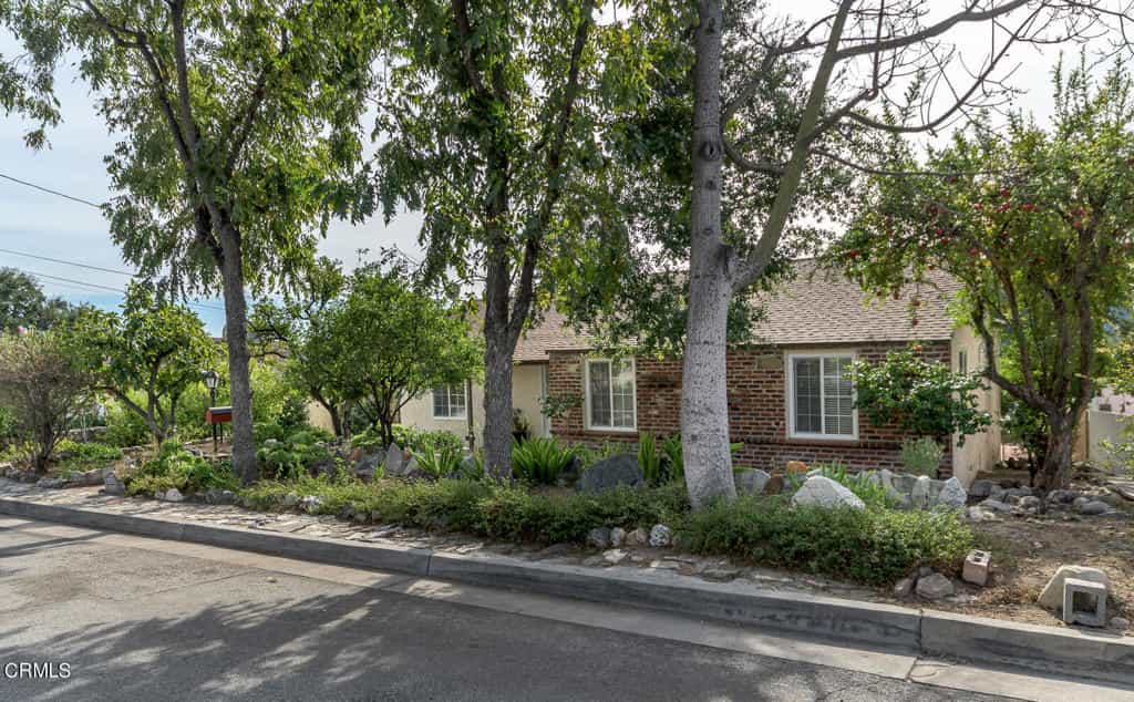 Casa nel La Crescenta-Montrose, California 12372553