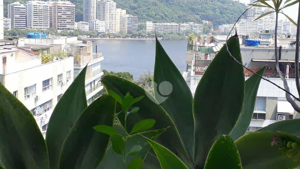 Condominium dans Lac, Rio de Janeiro 12373300