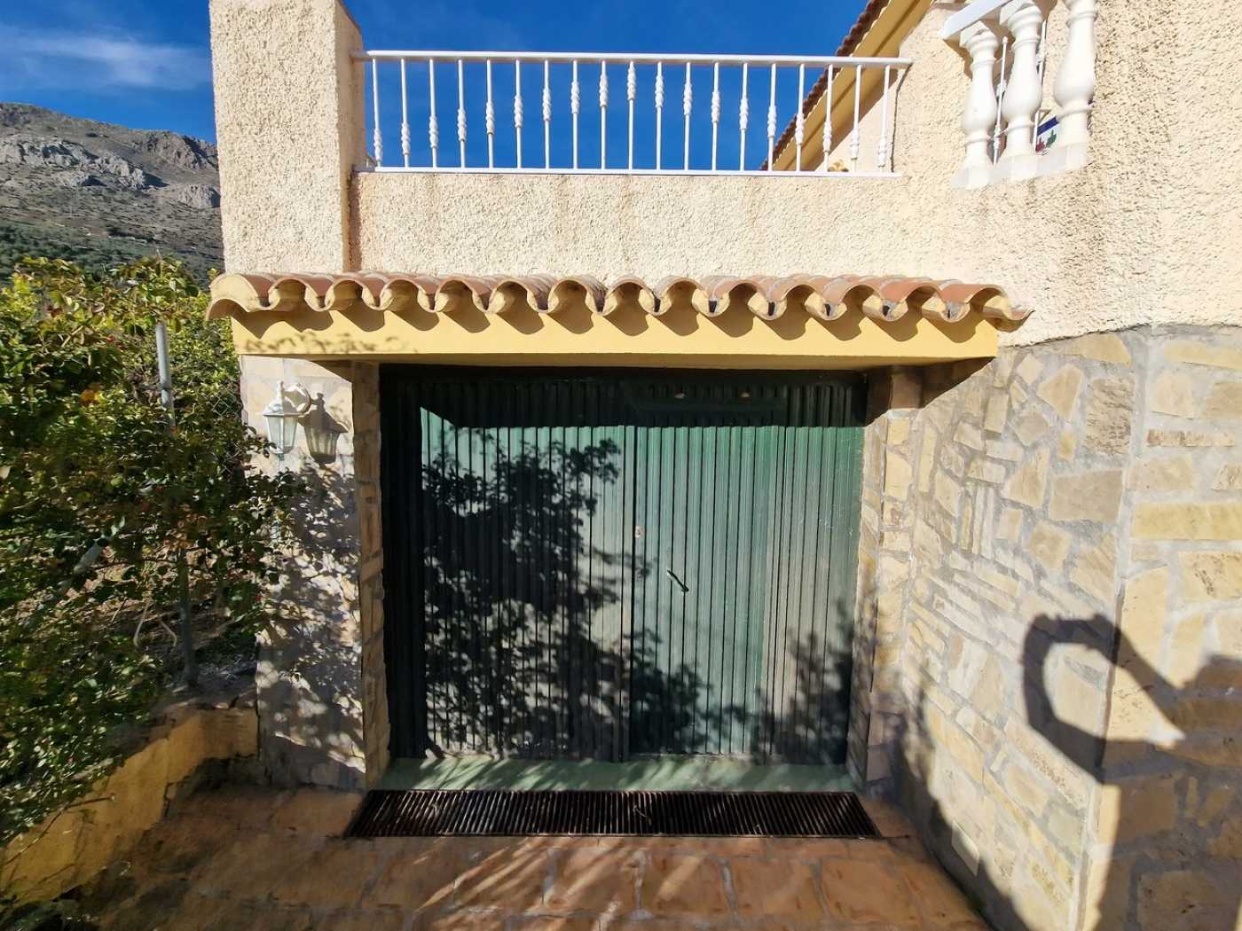 σπίτι σε Alcaucín, Andalusia 12373408