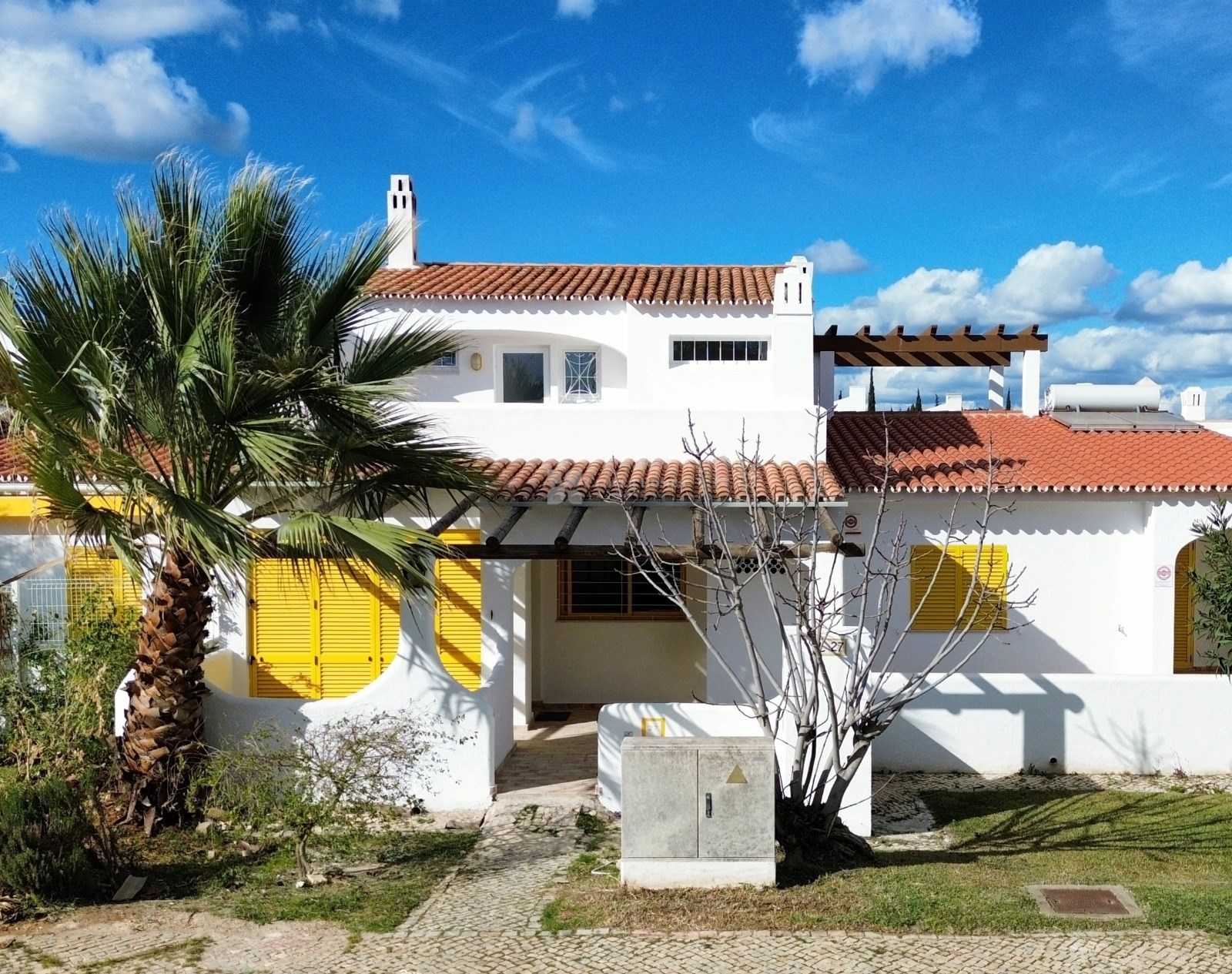 Будинок в Quarteira, Faro 12373585