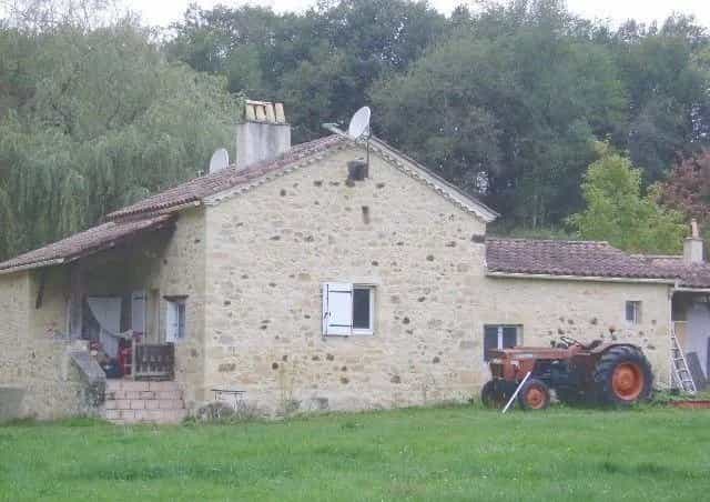 Haus im Paulhiac, Nouvelle-Aquitaine 12373851