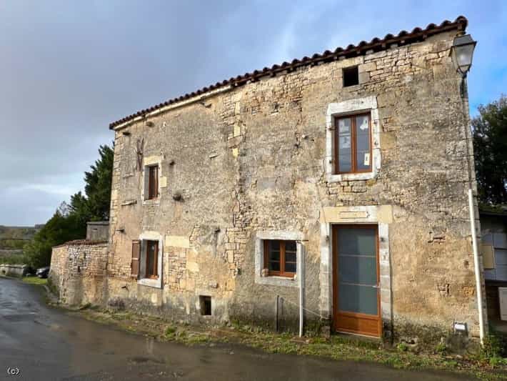 casa en Villefagnan, Nouvelle-Aquitaine 12373861