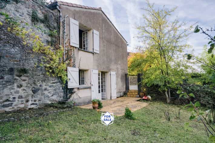 Hus i Saissac, Occitanie 12374425