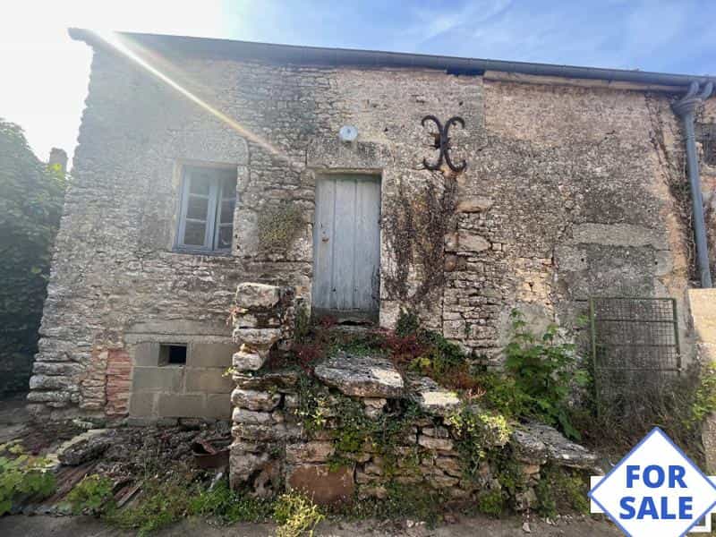Rumah di Oisseau-le-Petit, Membayar de la Loire 12374438