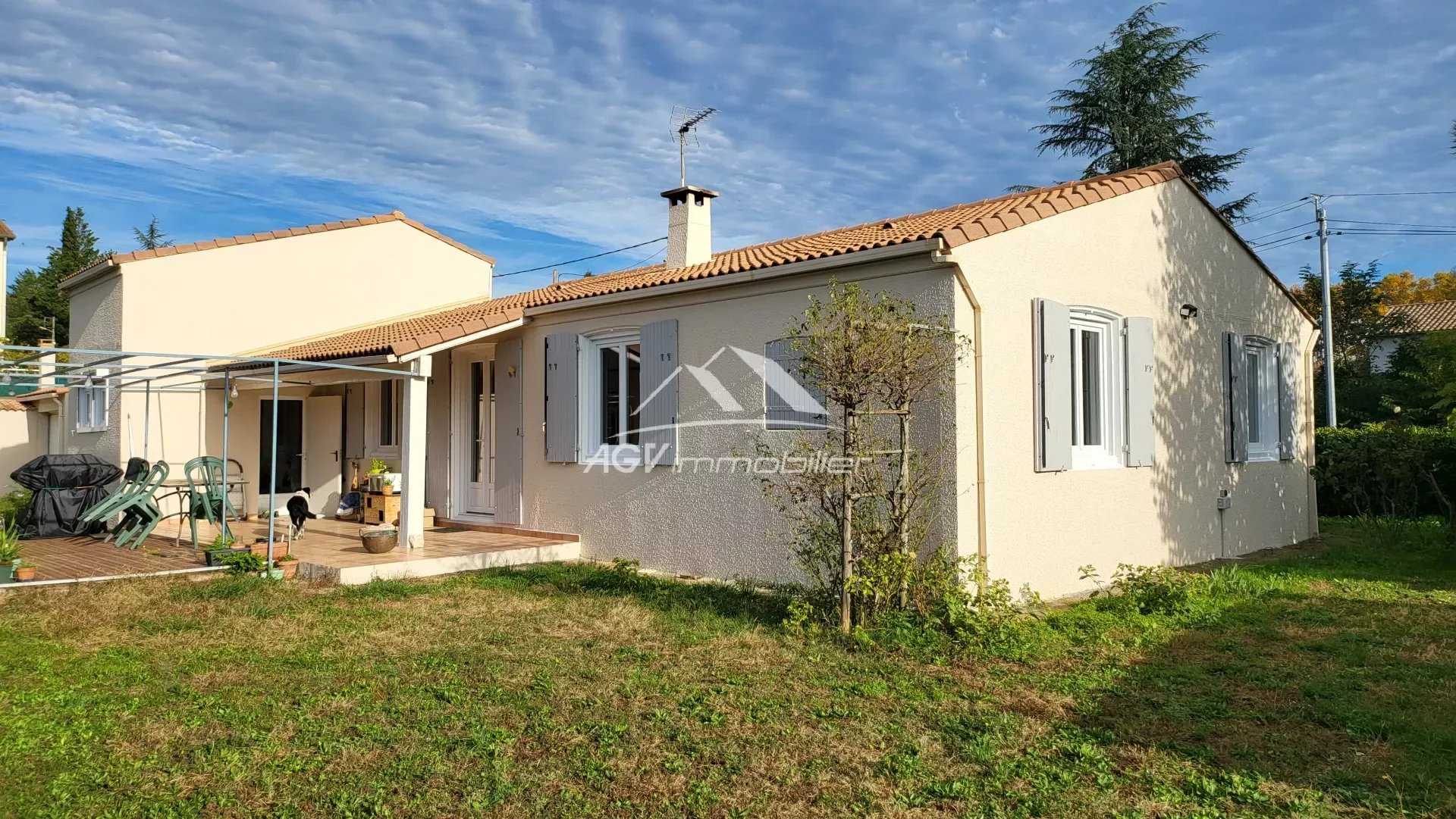 Residenziale nel Saint-Ambroix, Gard 12374923