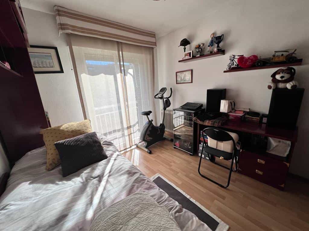 公寓 在 San Fernando de Henares, Comunidad de Madrid 12375354