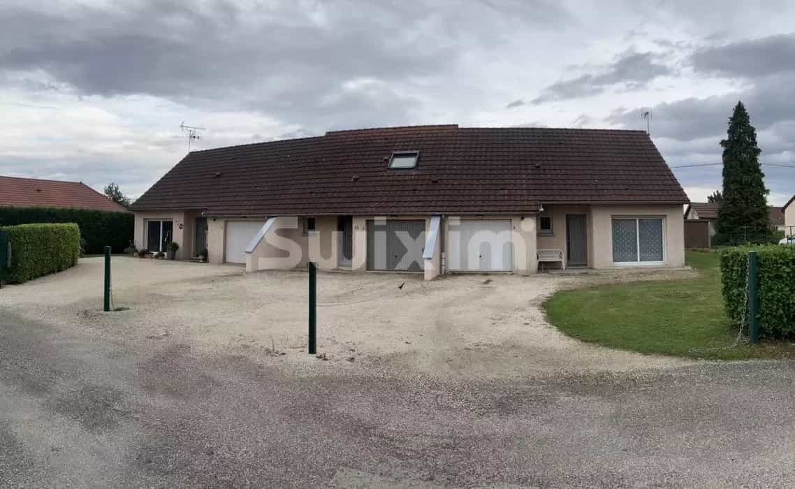 Haus im Louhans, Burgund-Franche-Comté 12376336