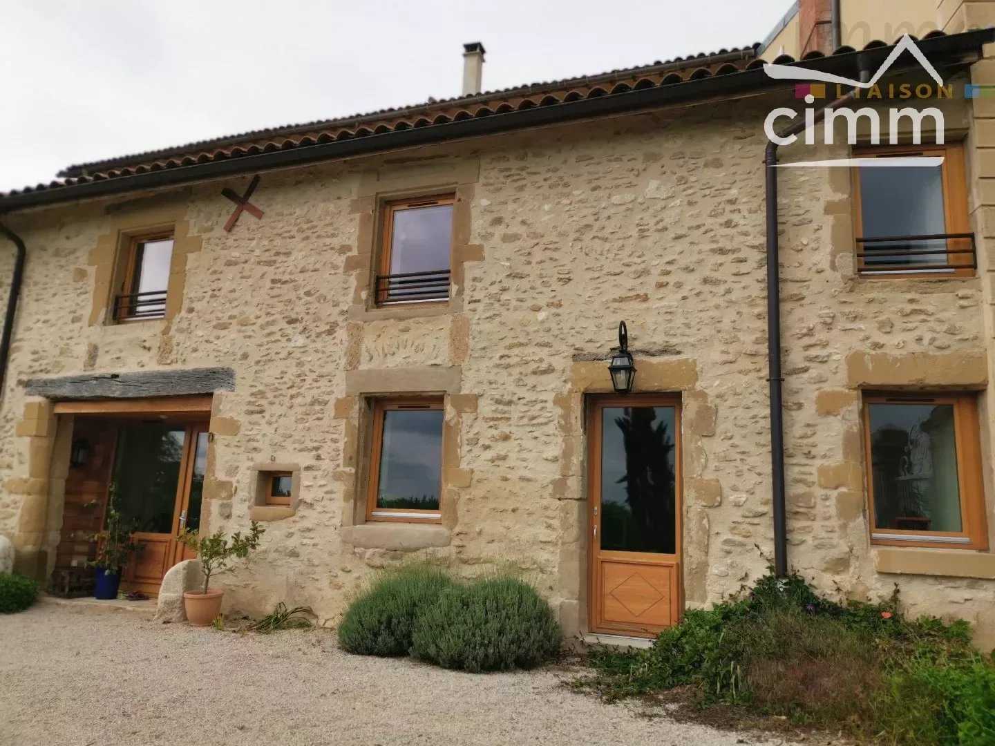 House in Chabeuil, Auvergne-Rhone-Alpes 12376379