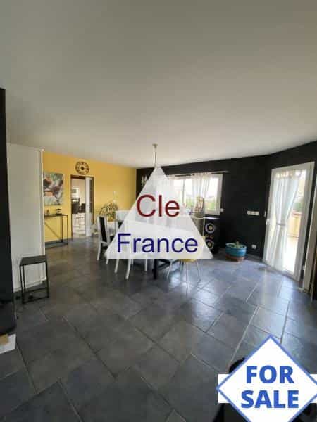 σπίτι σε Fontaine-Etoupefour, Normandie 12376977