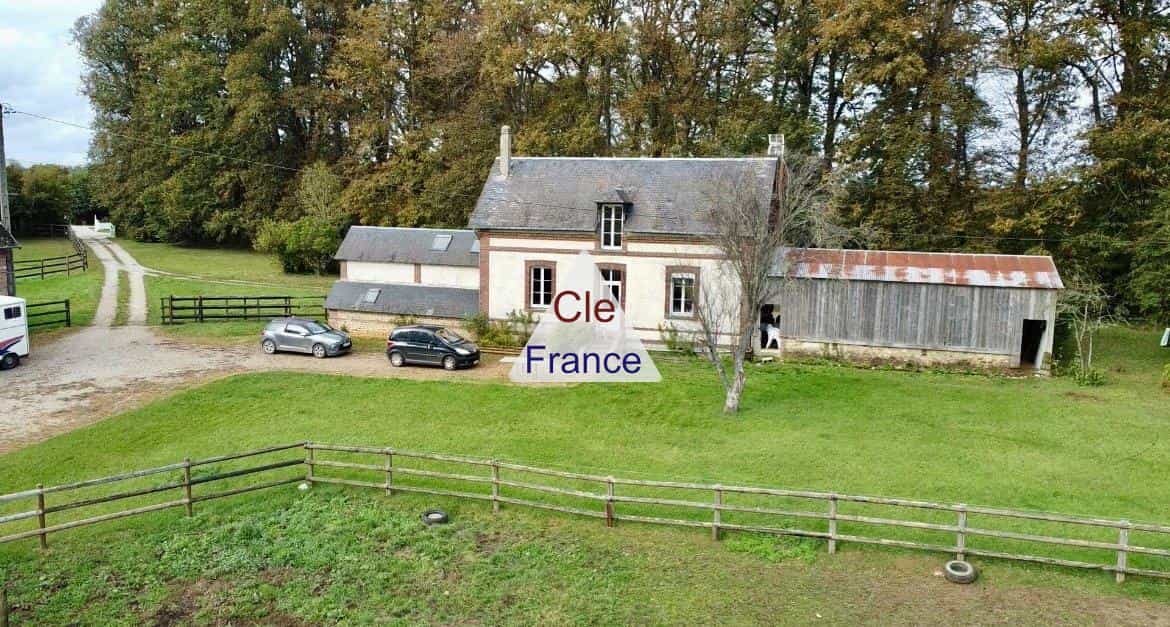 Hus i Saint-Evroult-de-Montfort, Normandie 12377019