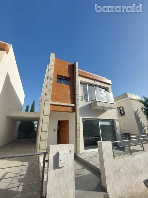 House in Agios Athanasios, Limassol 12377745