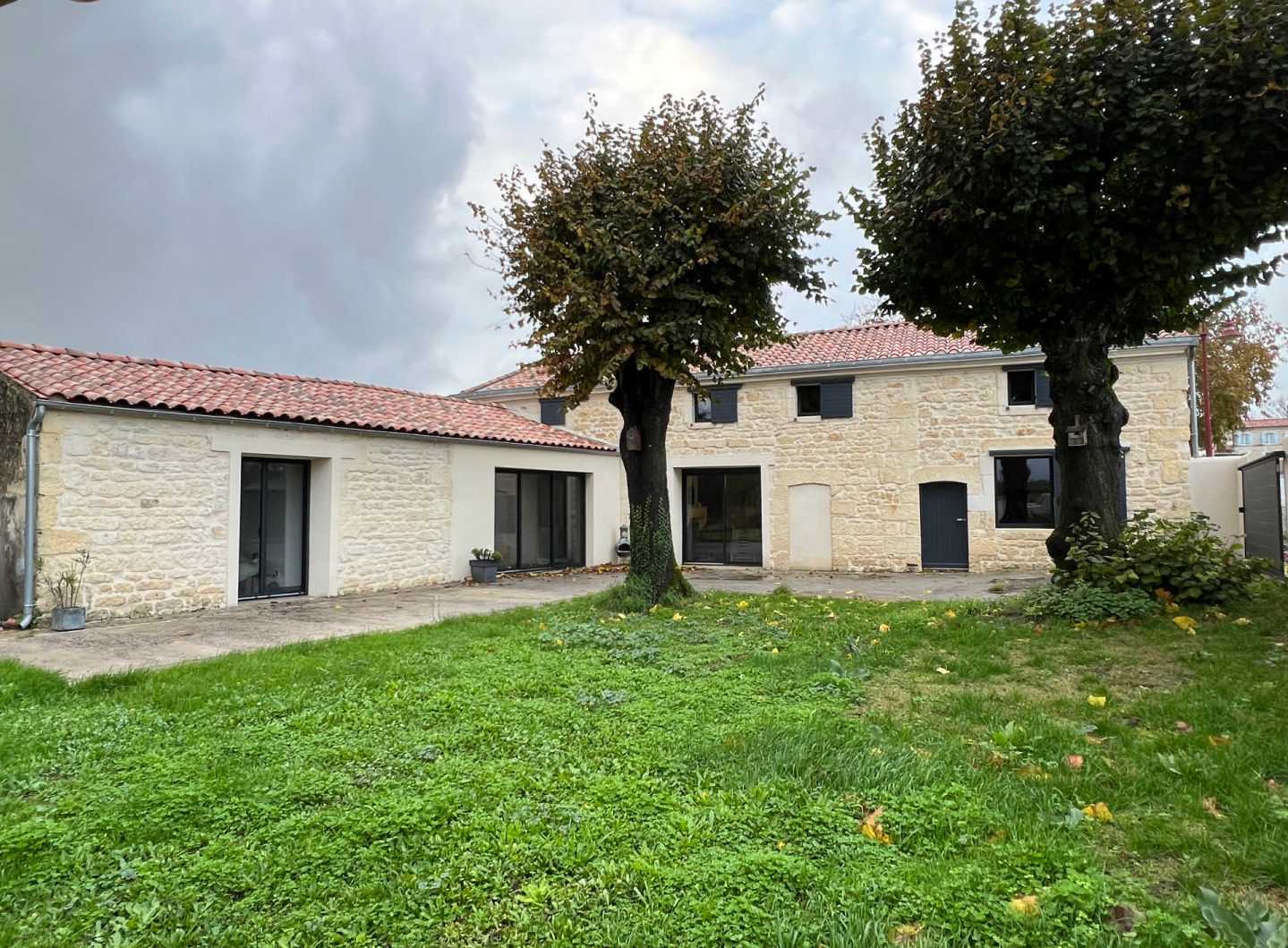 Hus i Mazeray, Nouvelle-Aquitaine 12378047