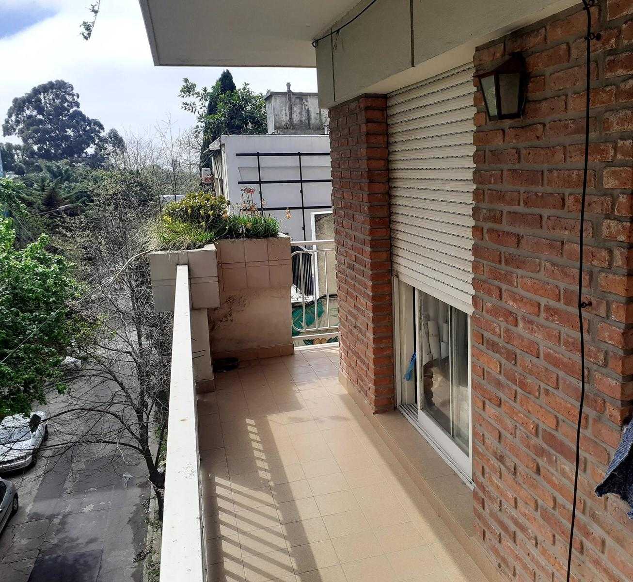 Eigentumswohnung im La Lucila, Buenos Aires 12380396