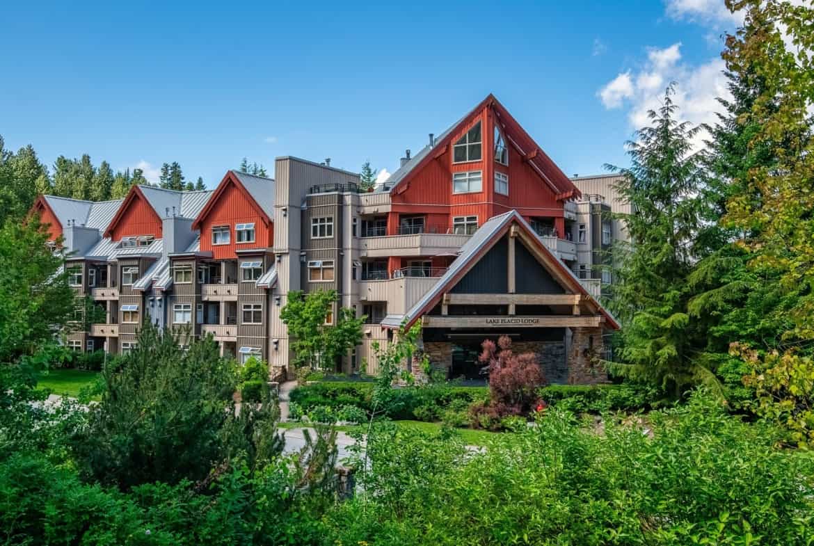 Condominium in Whistler, British Columbia 12381005
