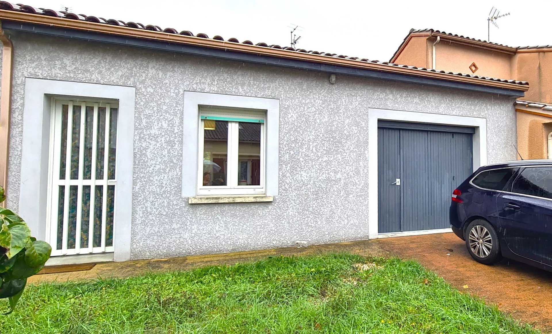 בתים מרובים ב Albi, Occitanie 12381280