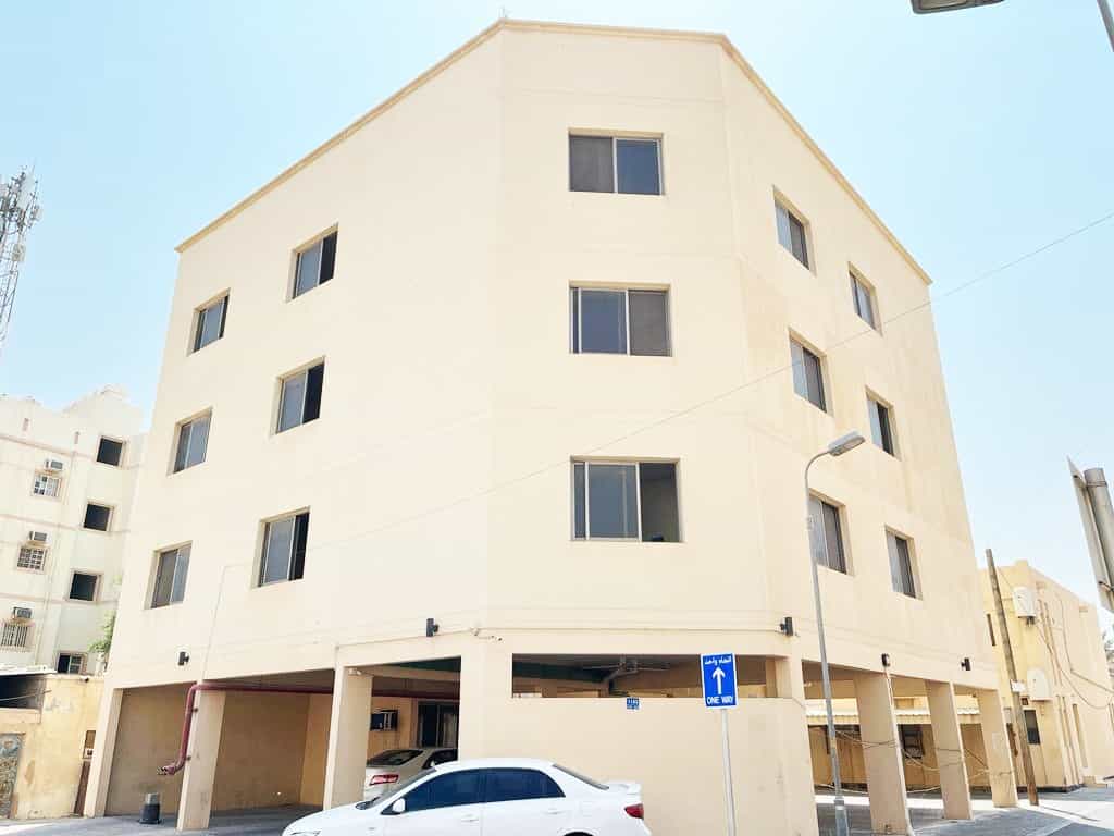 Condominium in Ar Rifa`, Al Janubiyah 12381359