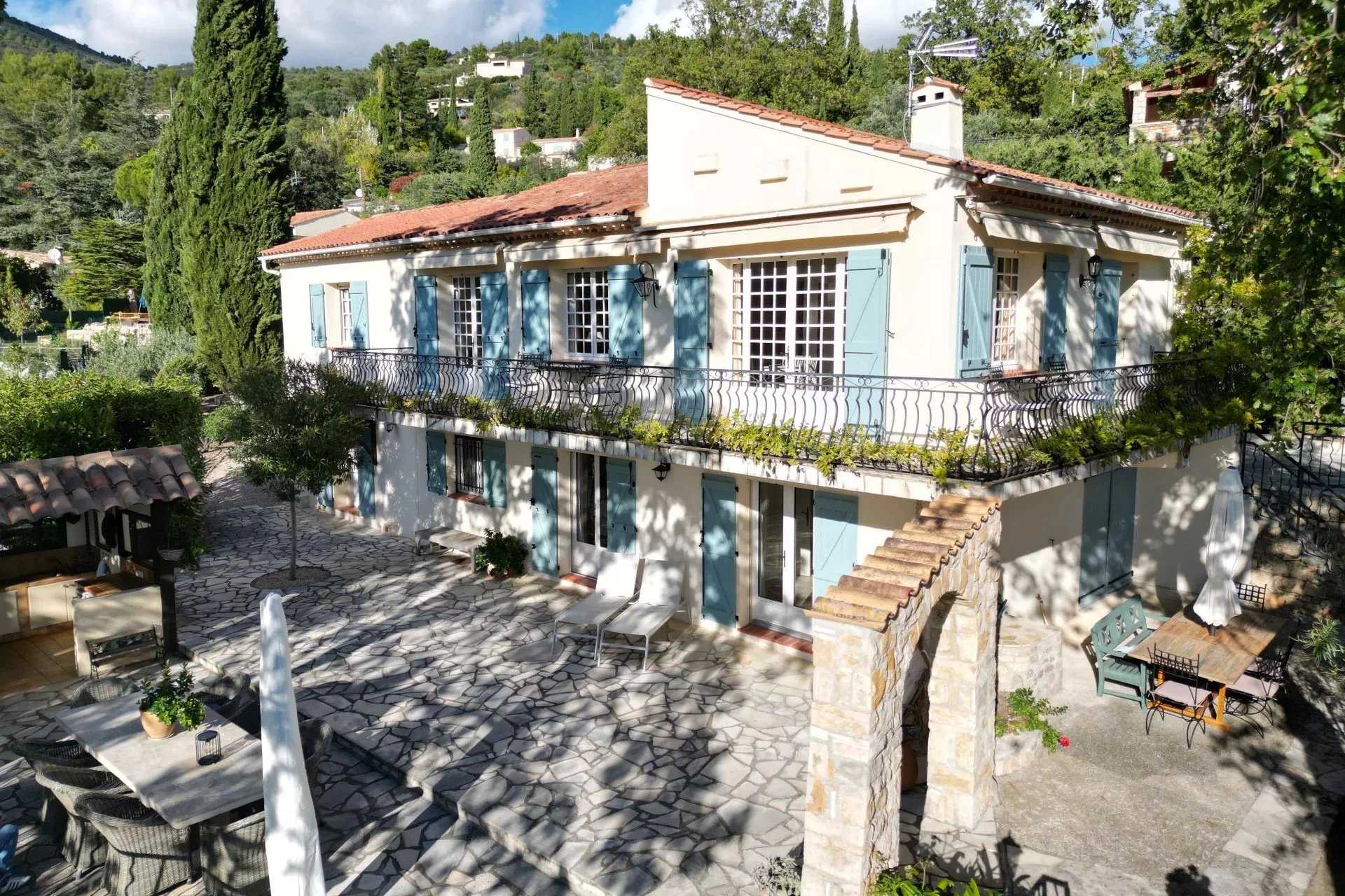 House in Seillans, Provence-Alpes-Cote d'Azur 12382599