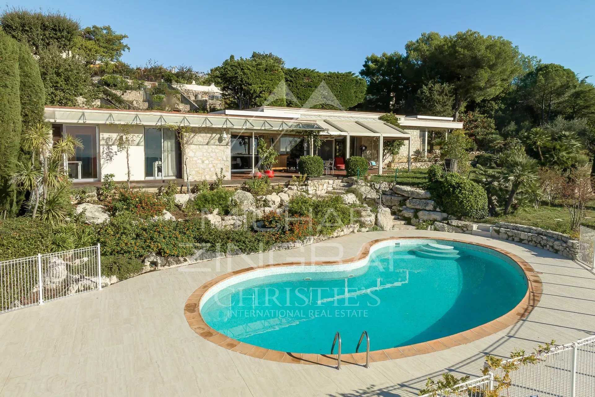 Rumah di Chateauneuf-Grasse, Provence-Alpes-Cote d'Azur 12383173