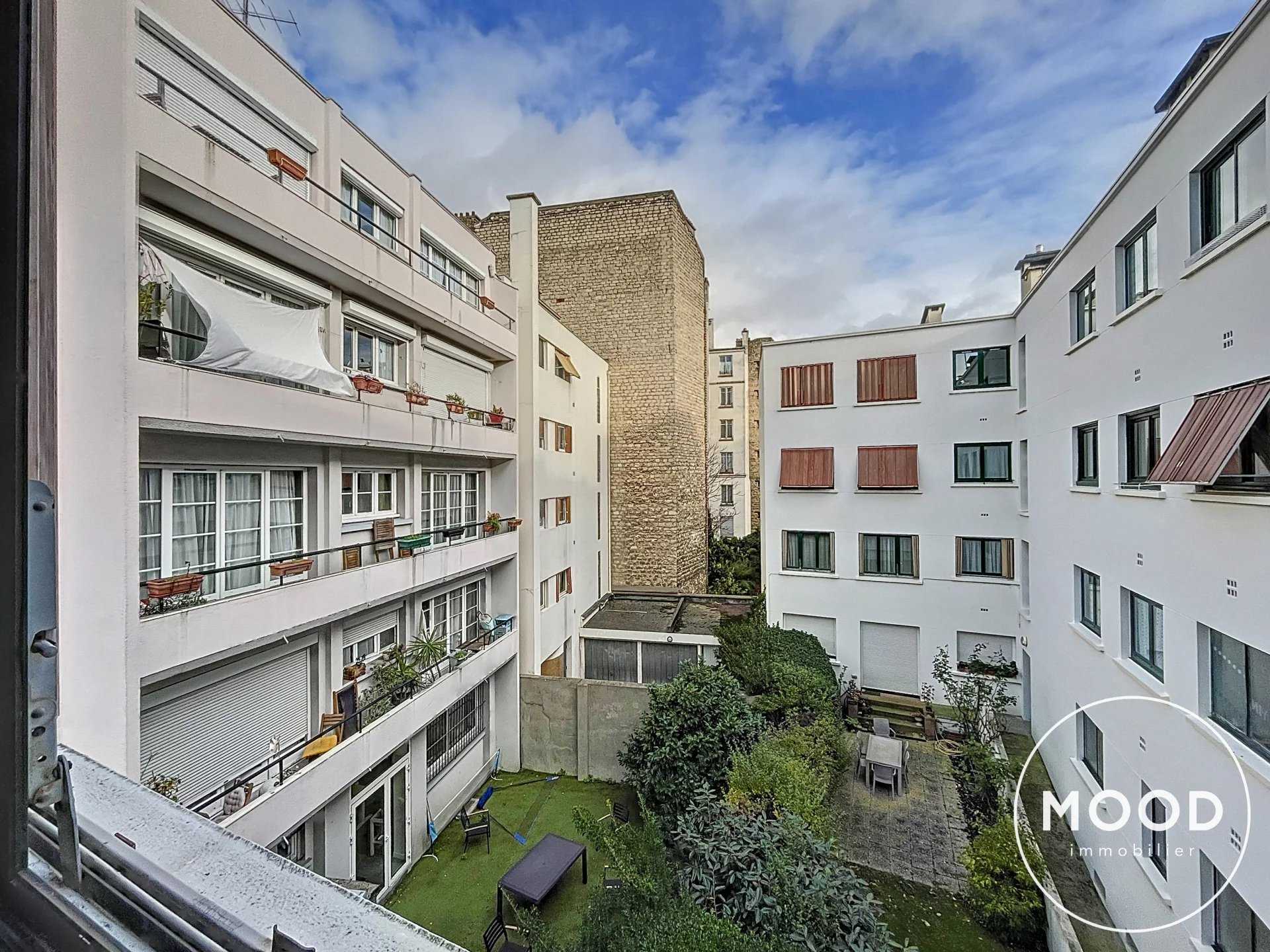 Condominium dans La Garenne-Colombes, Hauts-de-Seine 12383232