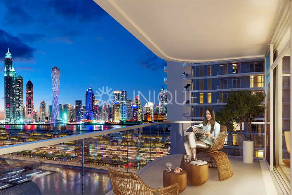 Condominium in دبي, دبي 12384158