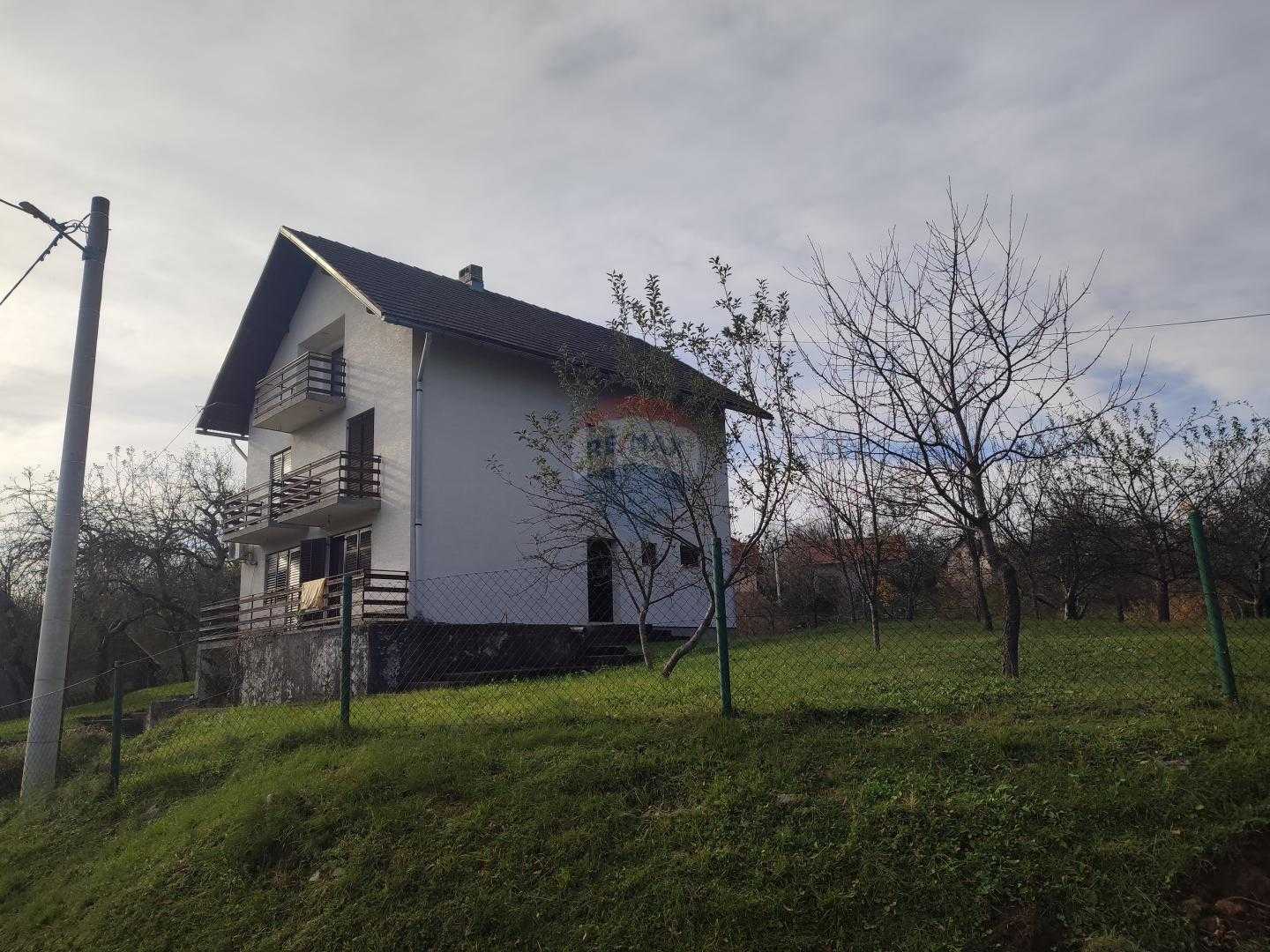 Huis in Trošmarija, Karlovačka županija 12384285