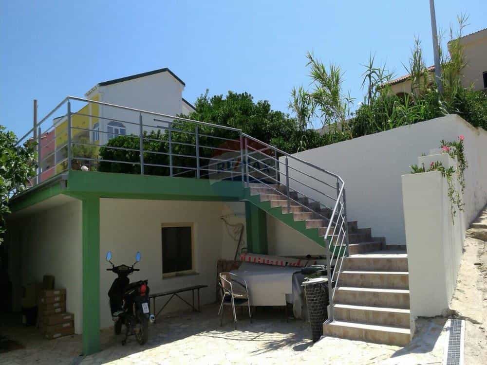 House in Pag, Zadarska županija 12384322