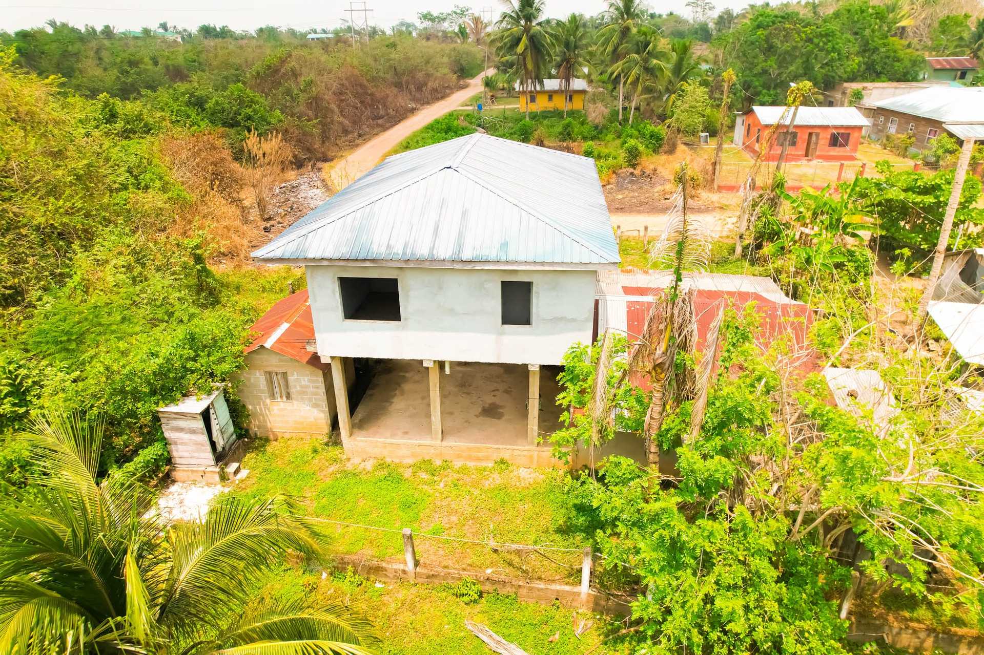 House in Camalote, Cayo District 12384987