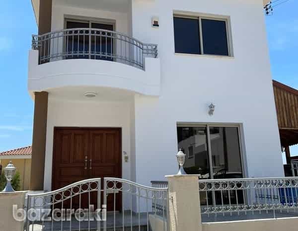 Talo sisään Limassol, Lemesos 12385735