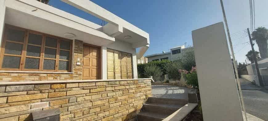 Condominium in Limassol, Lemesos 12385743