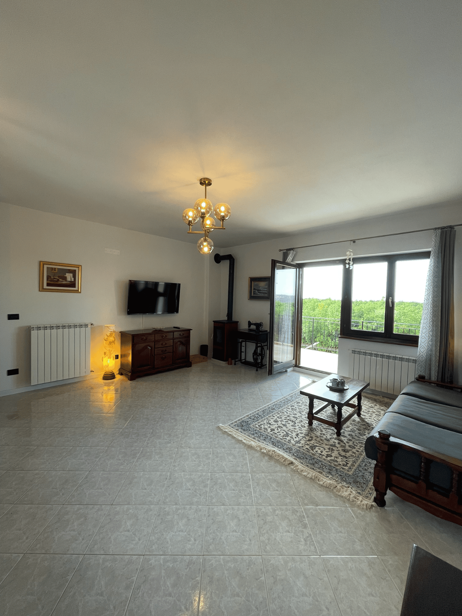 房子 在 Buje, Istria County 12386100