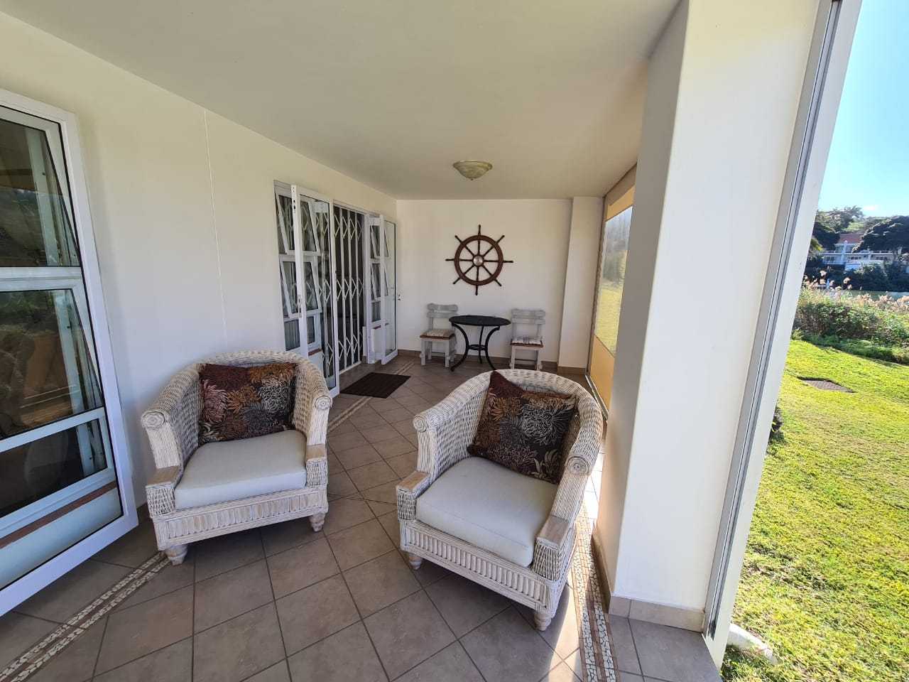 casa en Port Edward, KwaZulu-Natal 12386180
