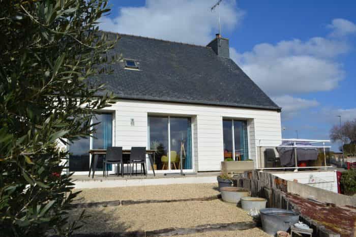 Rumah di Hemonstoir, Bretagne 12386828