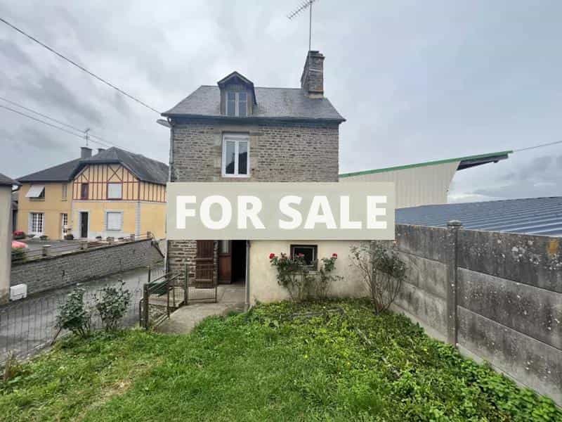 House in Isigny-le-Buat, Normandie 12386844