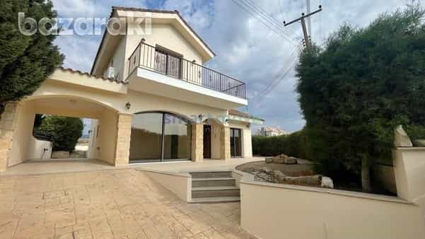 Haus im Pyrgos, Larnaka 12387617