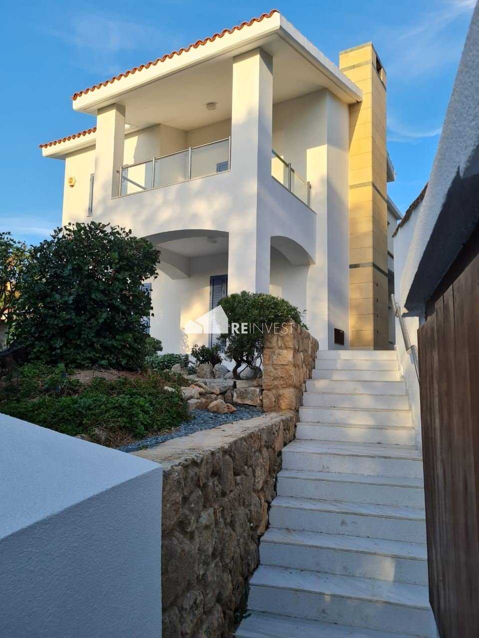 Hus i Tala, Pafos 12387903