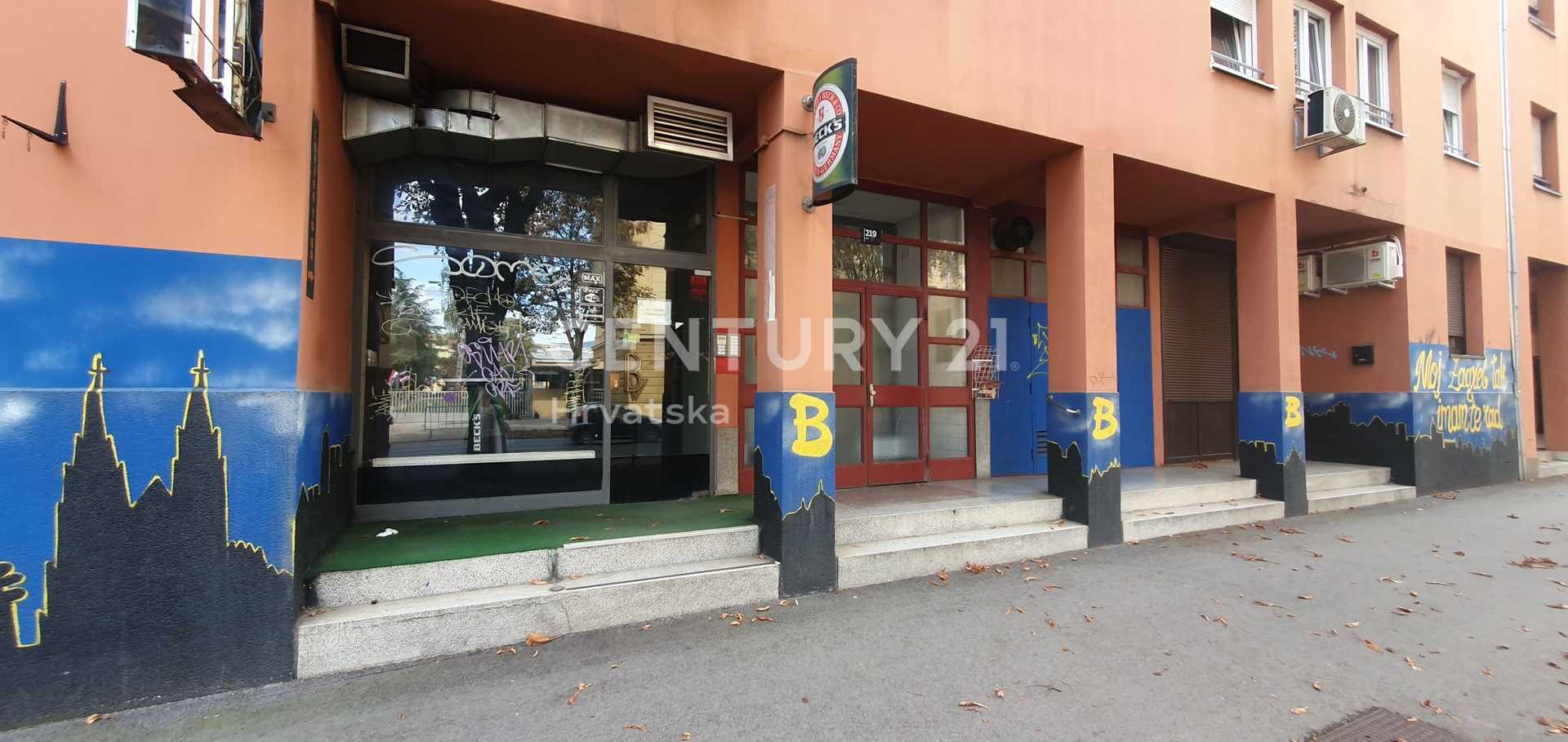 Escritório no Bijenik, Zagreb, Grad 12387942