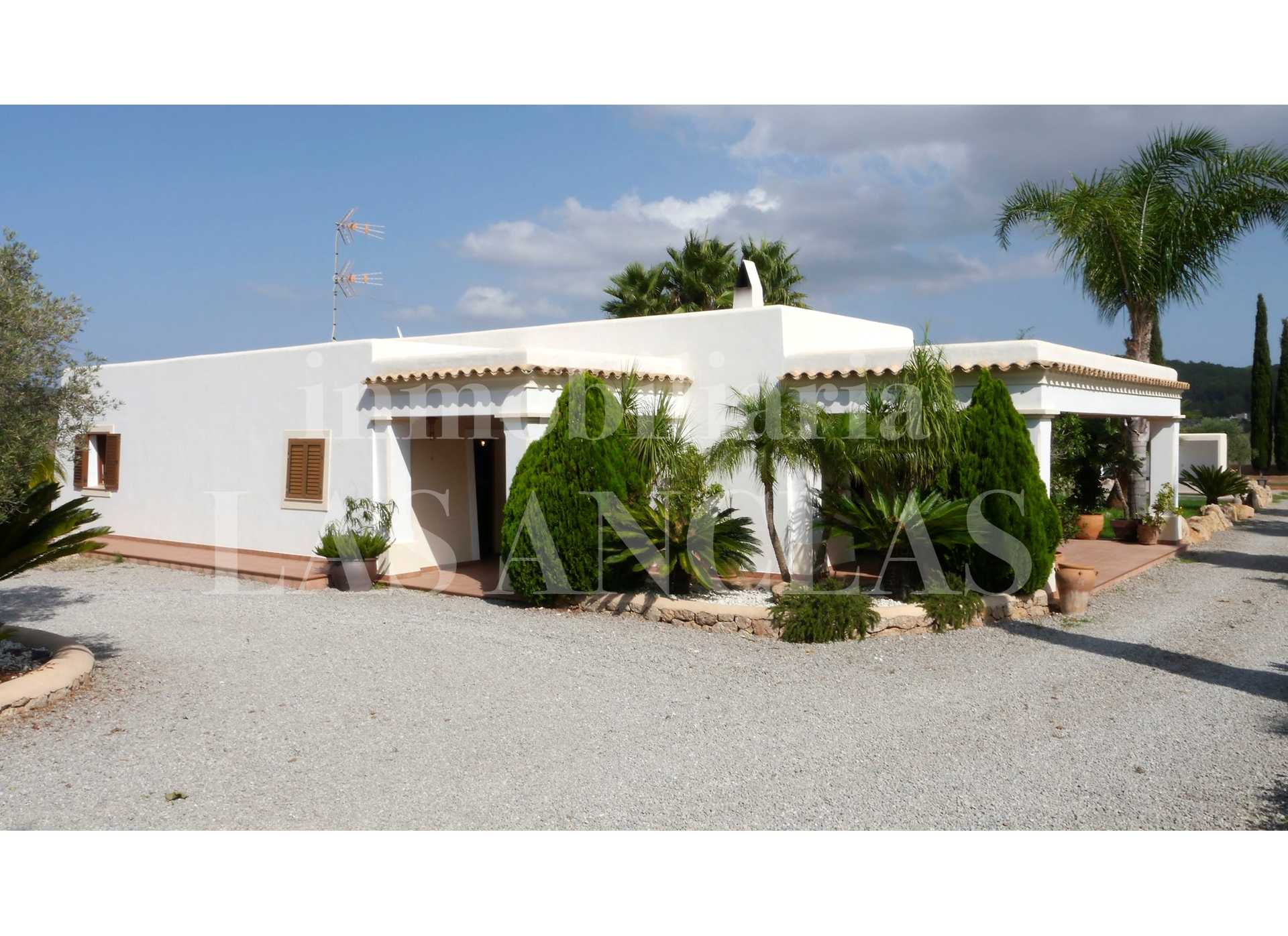 House in San Carlos, Balearic Islands 12387950