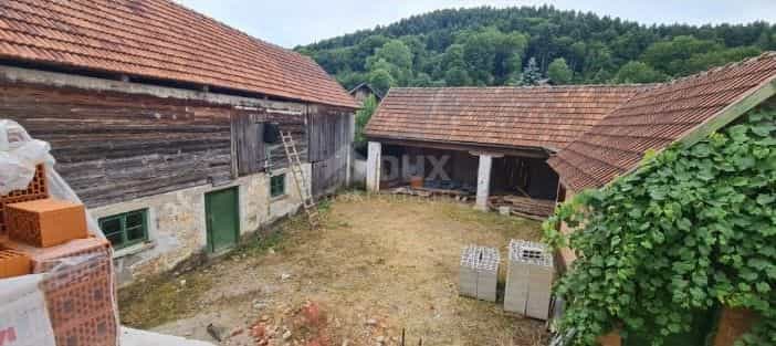 Rumah di Brinje, Licko-Senjska Zupanija 12387965