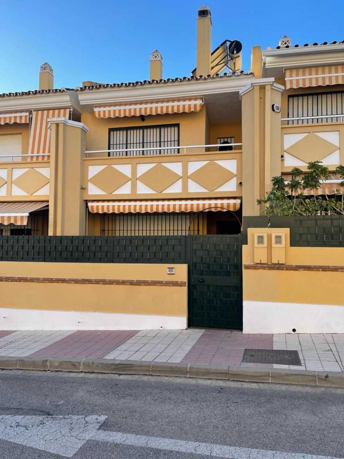 Multiple Houses in San Pedro de Alcantara, Andalusia 12388119