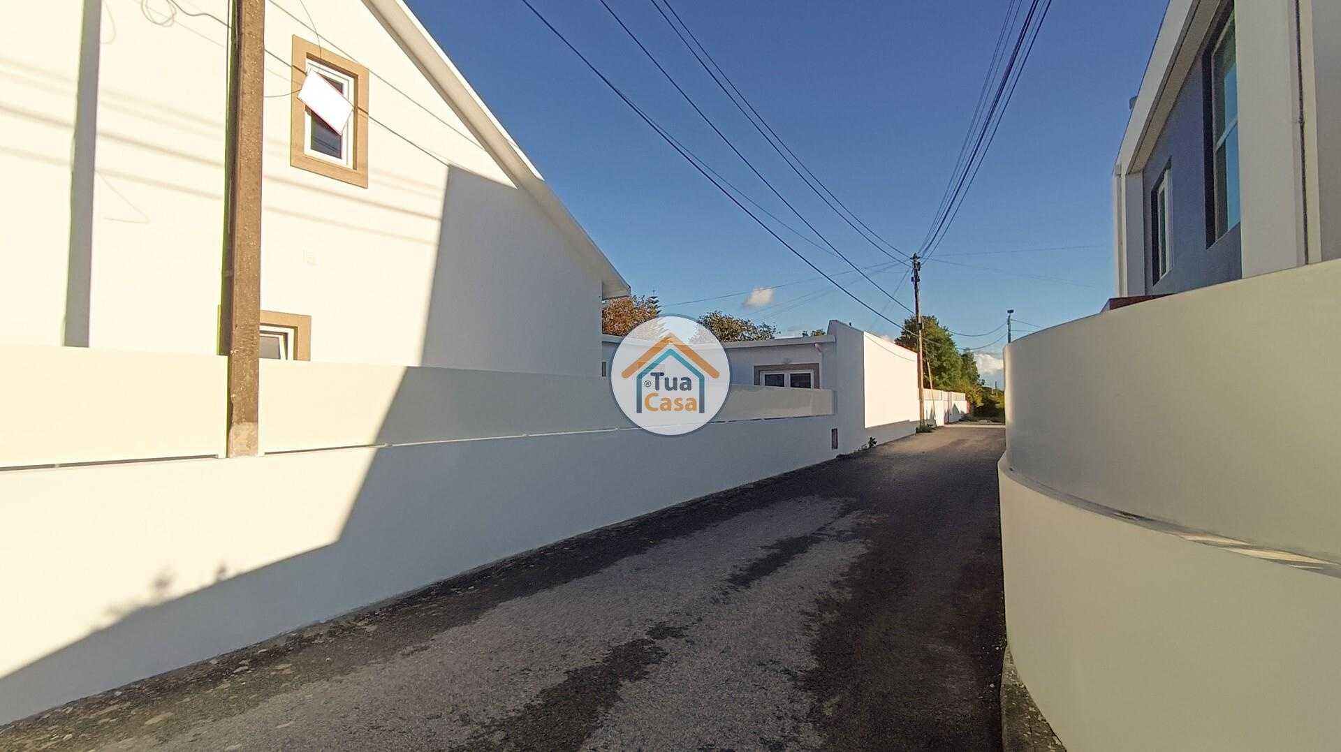 σπίτι σε Ilhavo, Aveiro District 12388248
