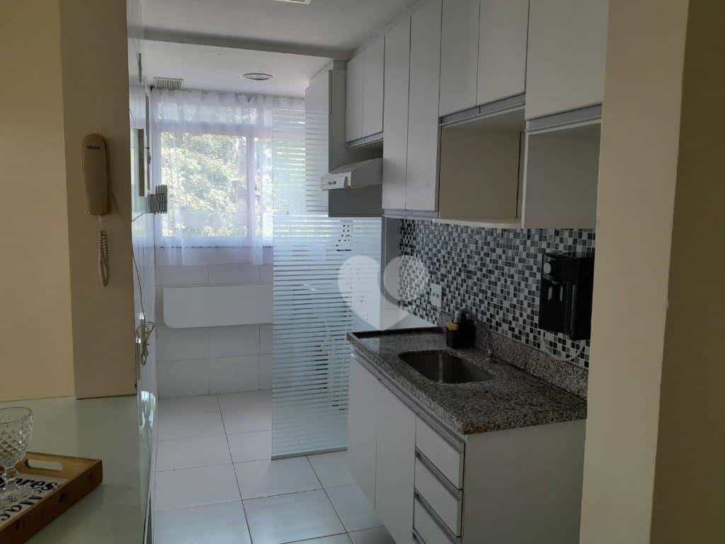 Condominium dans Vardem Pequena, Rio de Janeiro 12388480